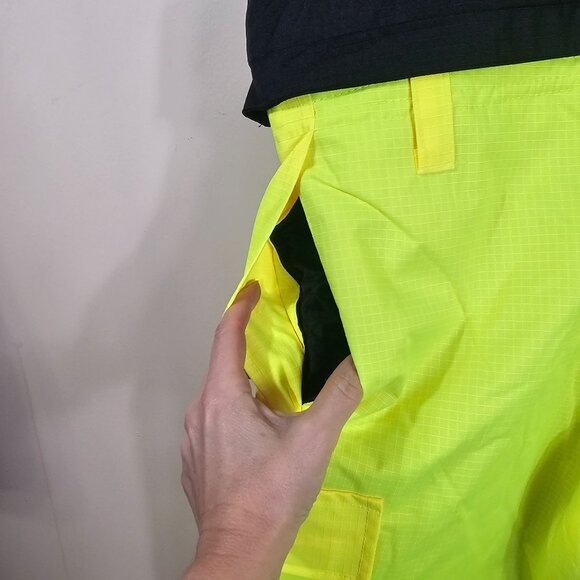PIP Insulated Bib Overalls Sz XL High Visibility Pockets Reflective Ripstop - Picture 9 of 12